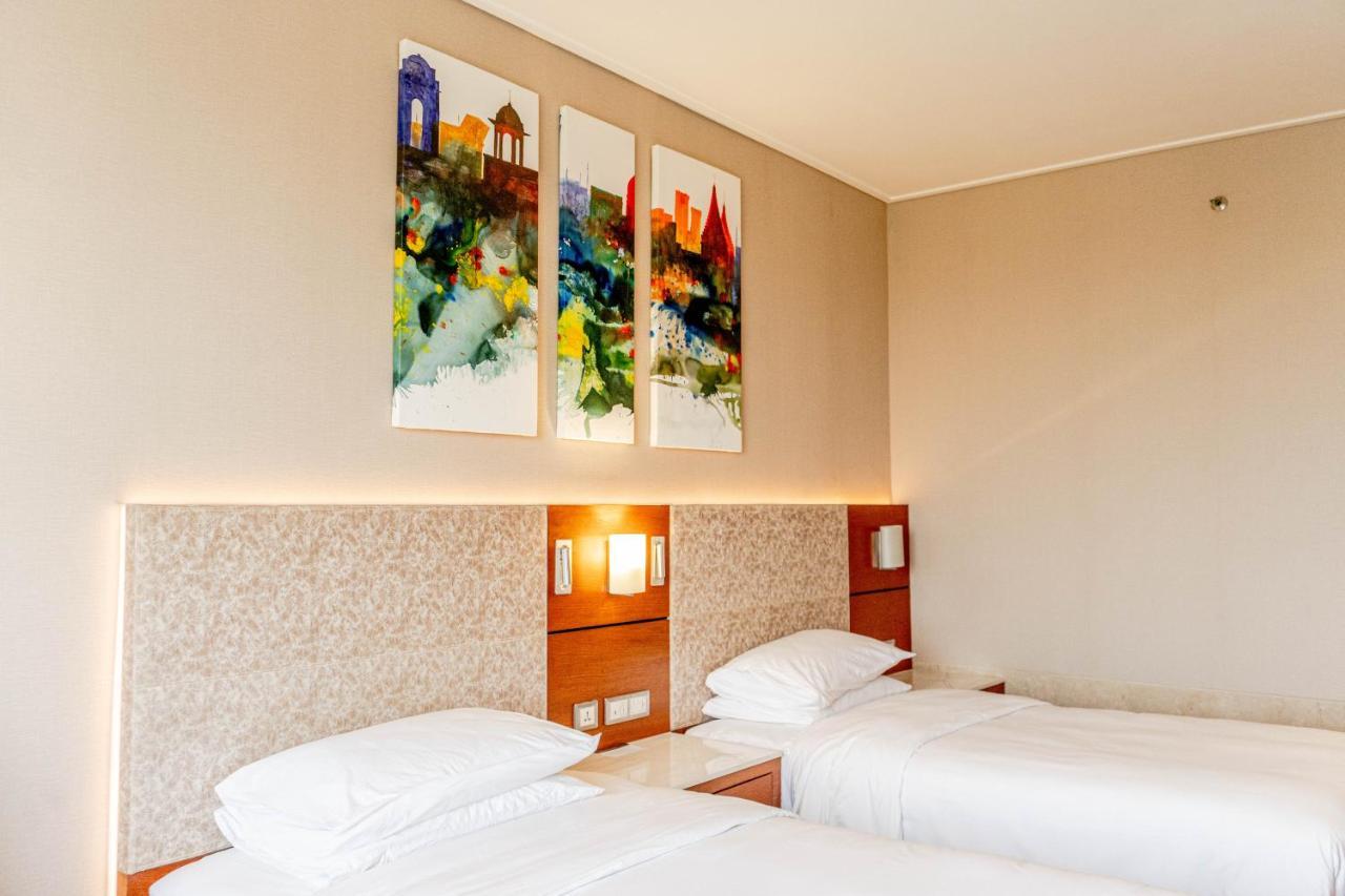 Hotel Hyatt Centric Janakpuri 5*
